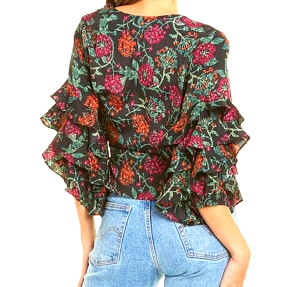 💥SALE💥HP🎉 Likely Night Garden Wren Wrap Top - Picture 3 of 8